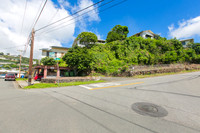 Naio Street