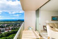 Makaha Valley Towers #1002