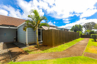 Makohilani Street
